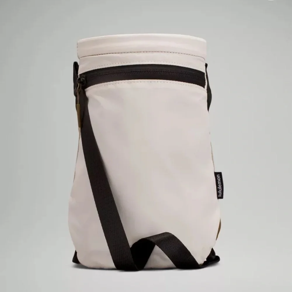 Waterbottle Crossbody - Picture 1 of 4